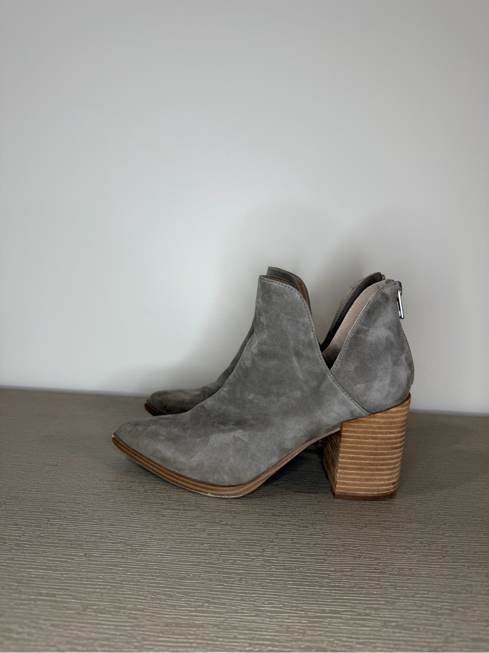 Steve Madden Gray Suede Cutout Ankle Booties